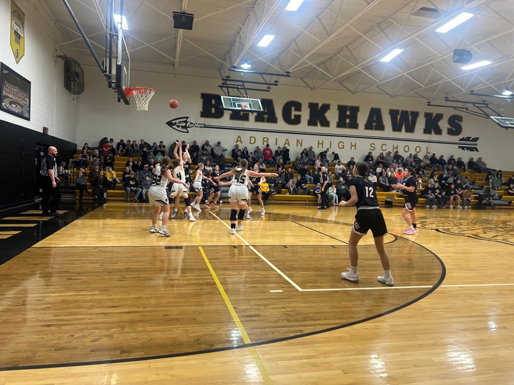 Lady Blackhawks top Lady&nbsp;Bears