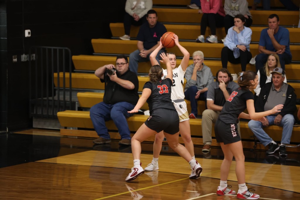 Lady Bears and Lady Blackhawks Deliver a Thriller