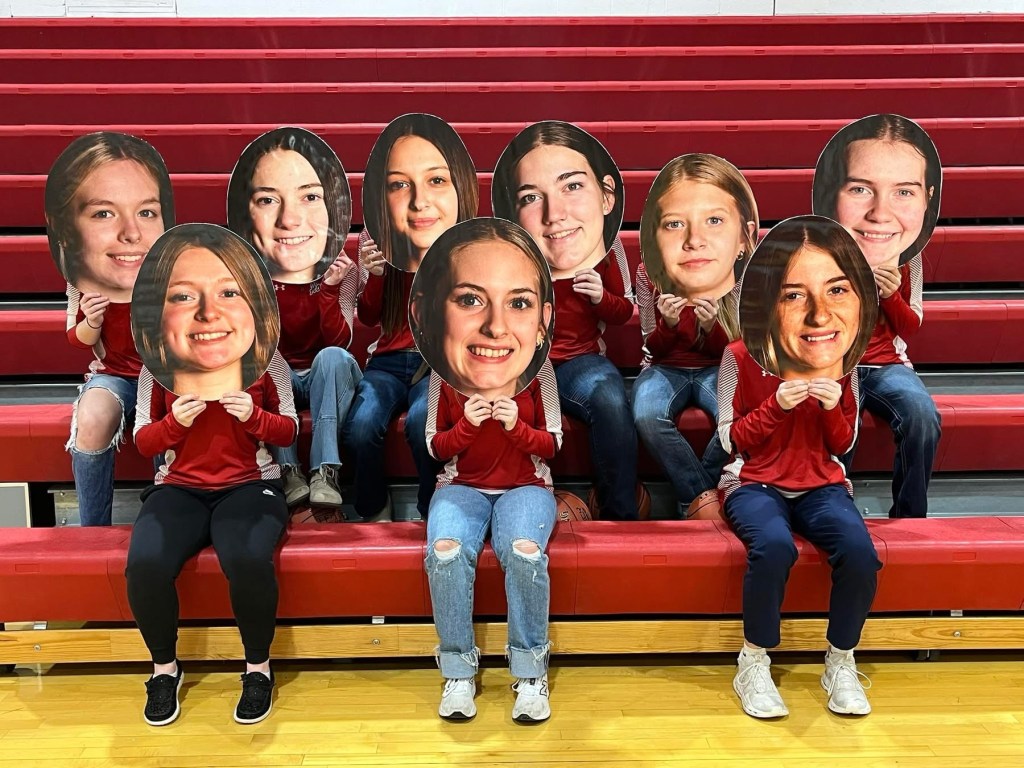 Historic Run Ends for Hume Lady Hornets in&nbsp;Quarterfinals